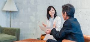 プライバシーが守られた一対一の対話